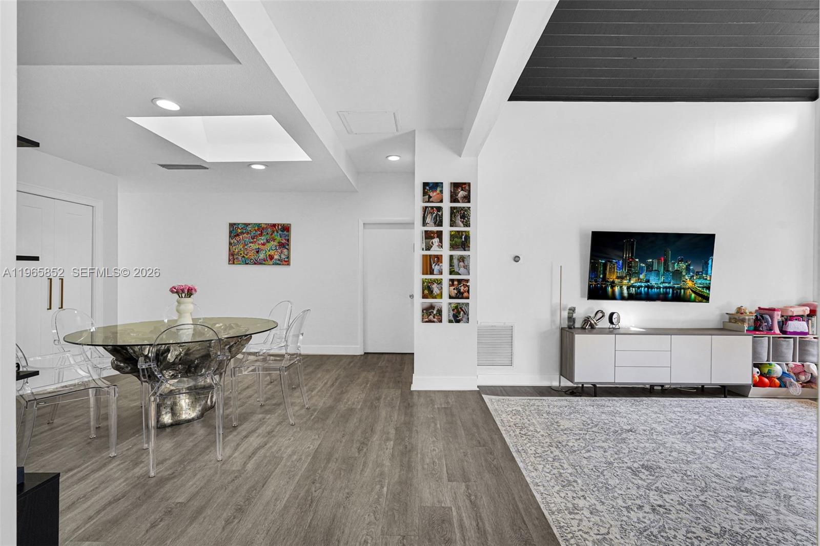 SIERRA DEL MAR - Residential