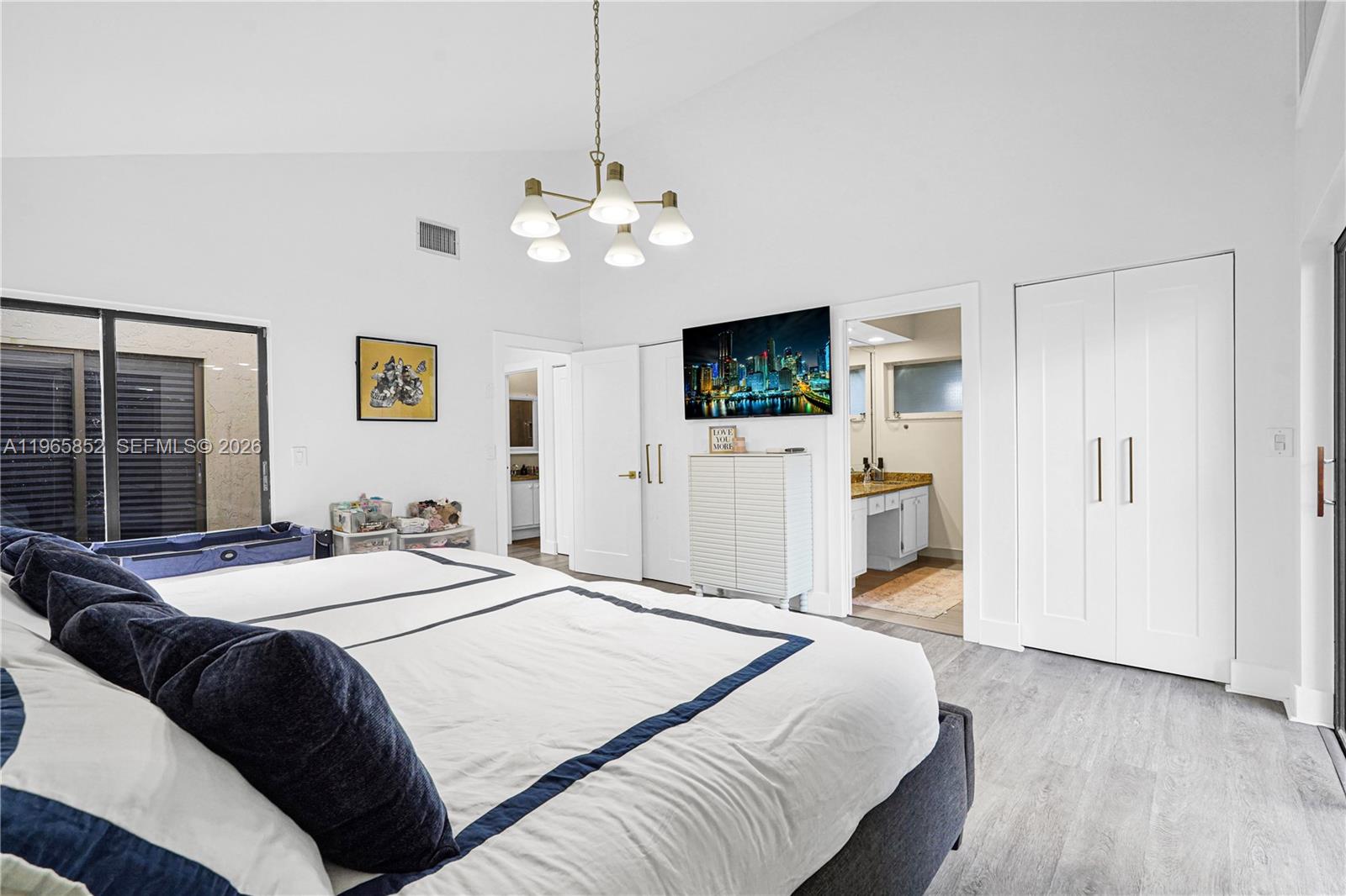 SIERRA DEL MAR - Residential