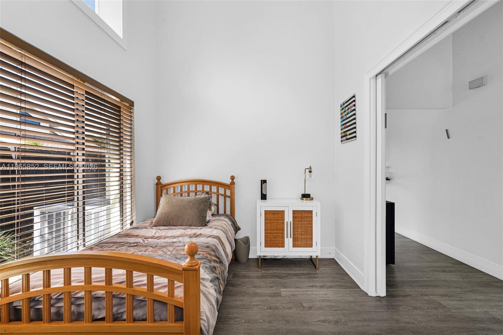 SIERRA DEL MAR - Residential