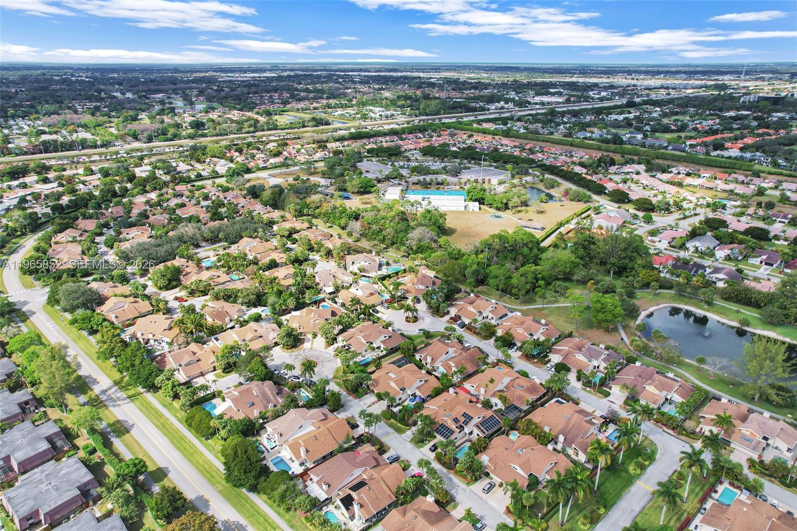 SIERRA DEL MAR - Residential