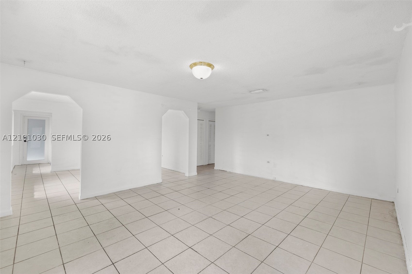 1816 NW 22nd Ct