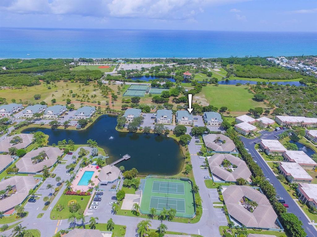Photo of 720 S Bella Vista Ct S #20, Jupiter, FL 33477 (MLS # A11842448)