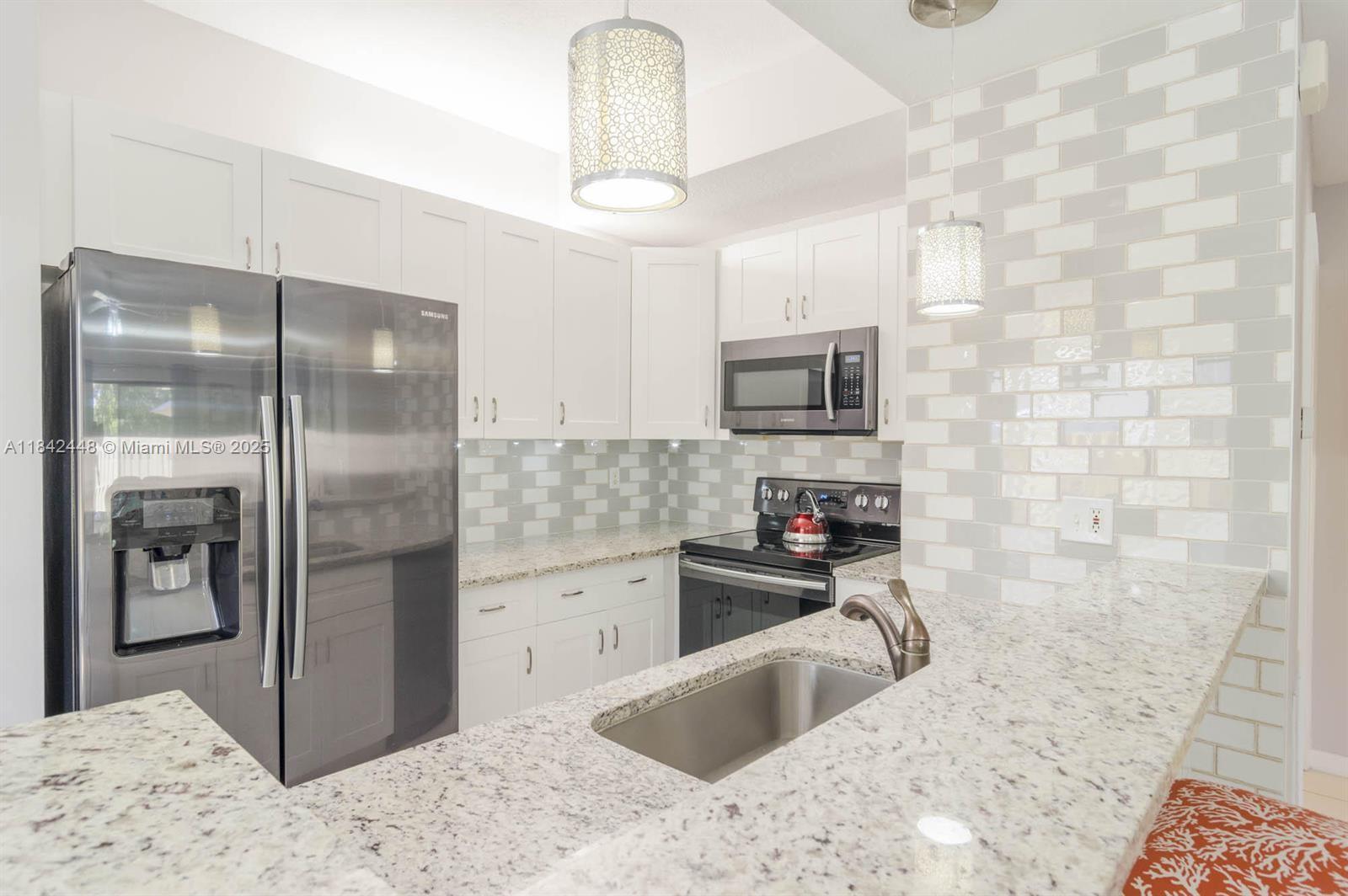 BELLA VISTA ON THE PARK CO - Residential