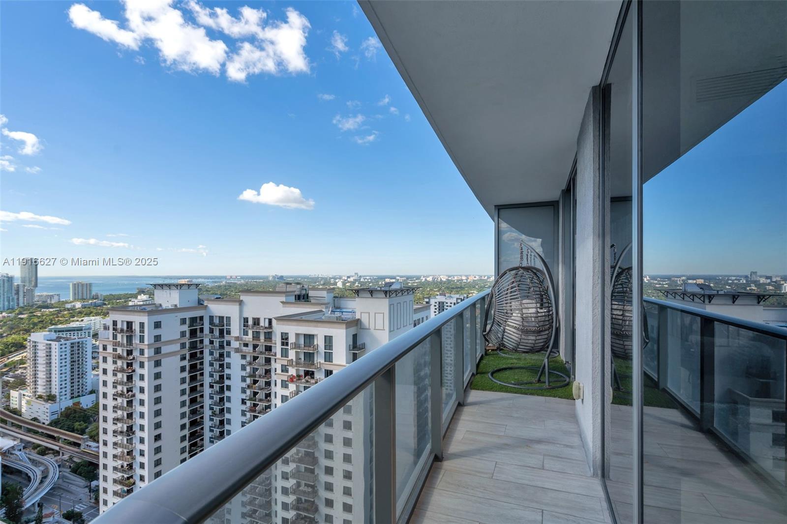 BRICKELL HEIGHTS WEST CON - Residential