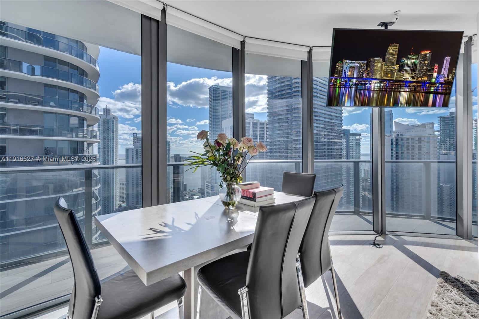 BRICKELL HEIGHTS WEST CON - Residential