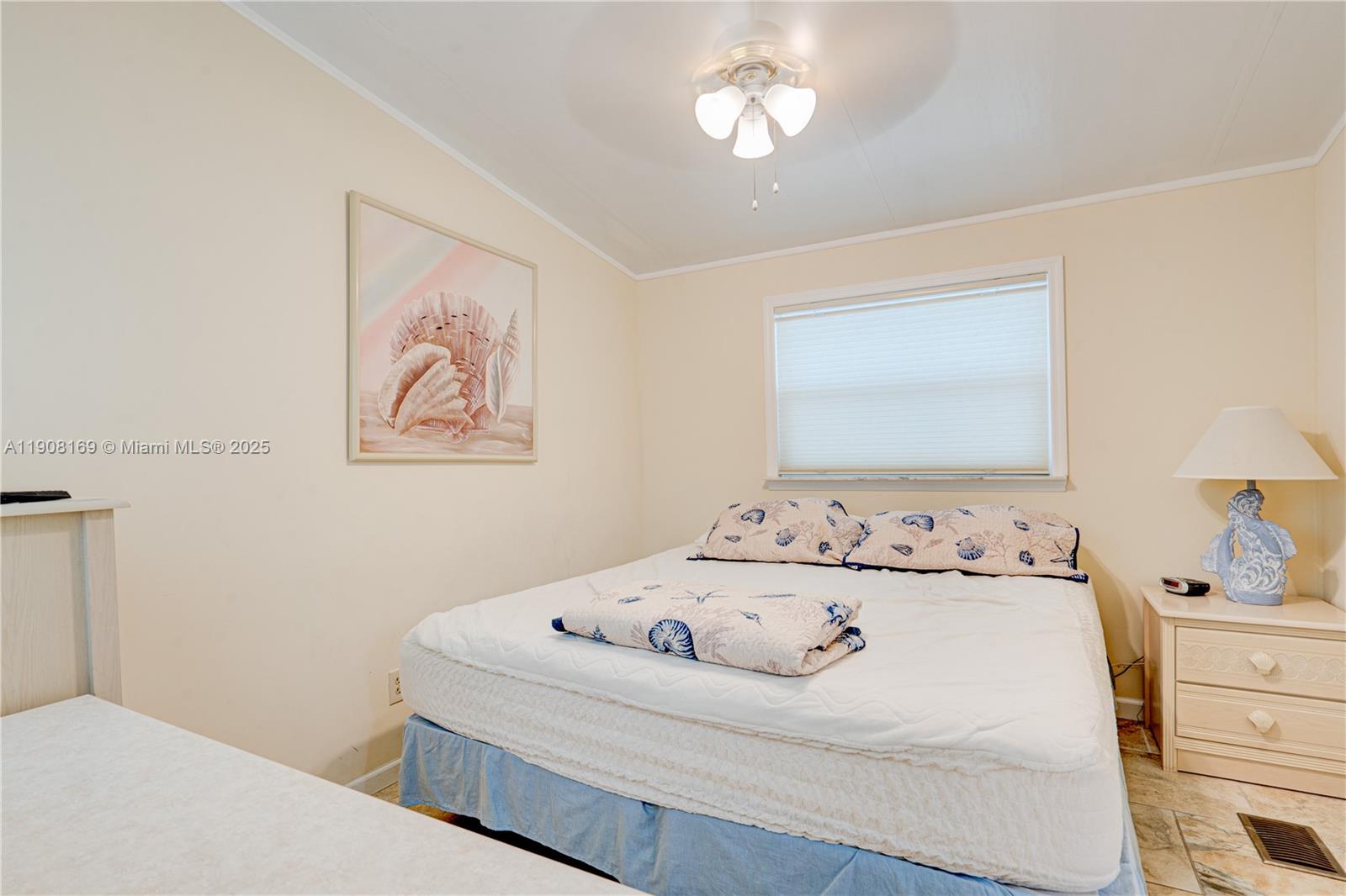 Outdoor Resorts (65.6) - Residential