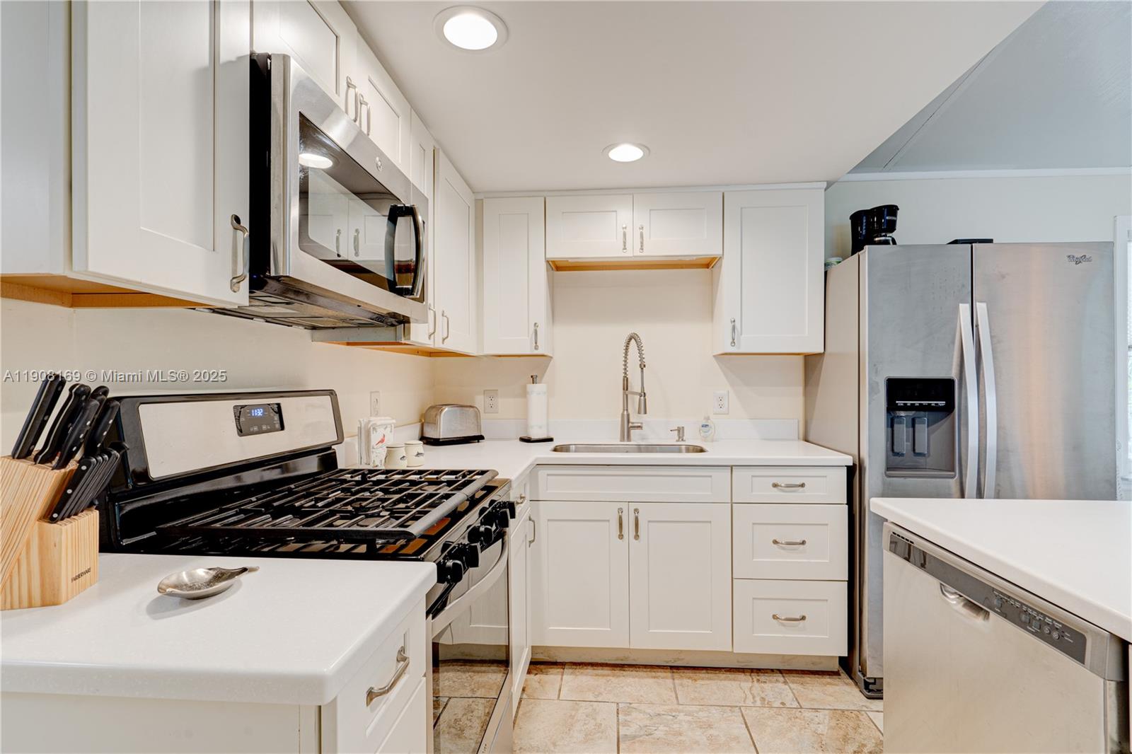 Outdoor Resorts (65.6) - Residential