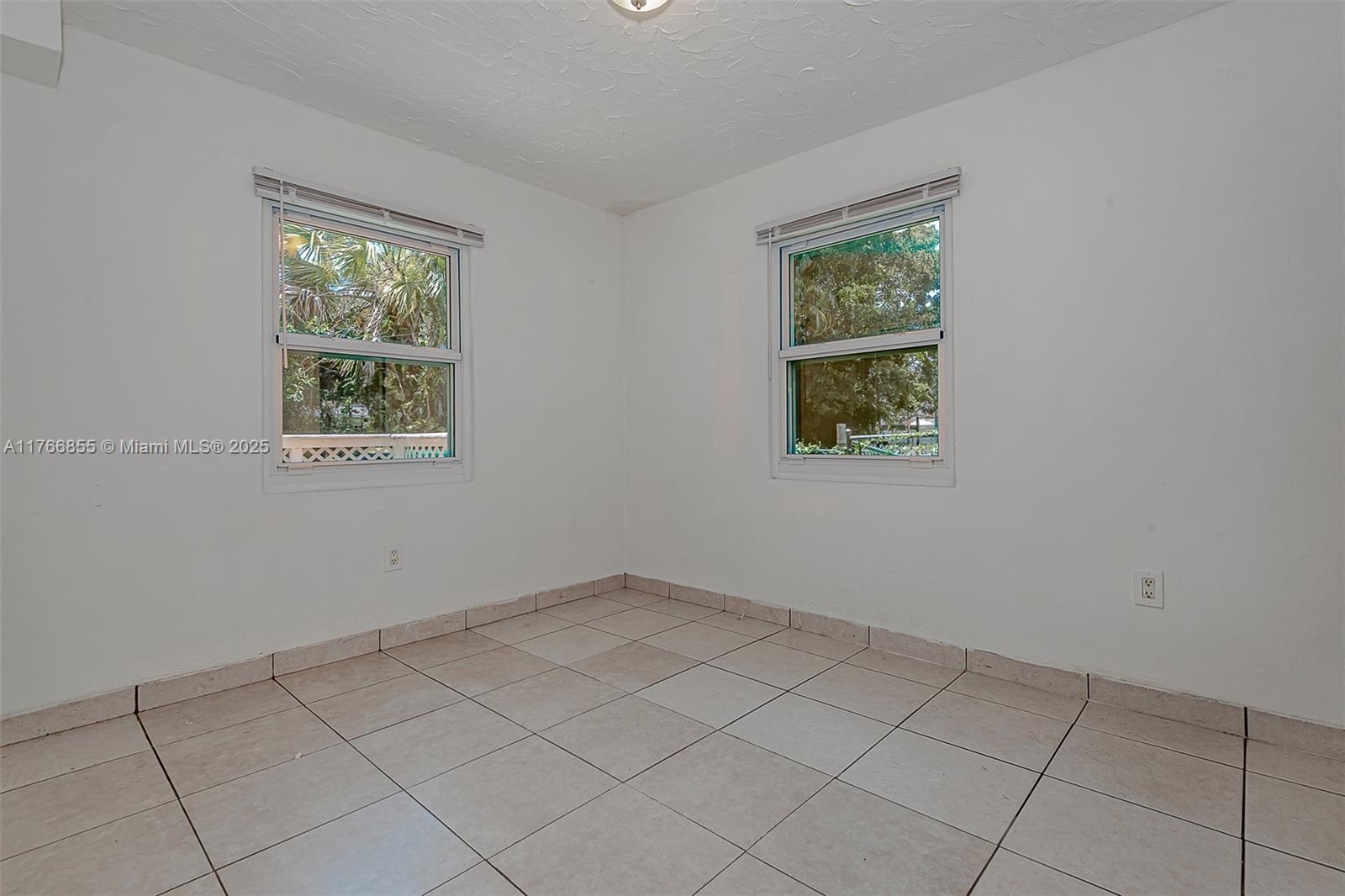 MARSHALLS EVERGLADE SUB - Residential