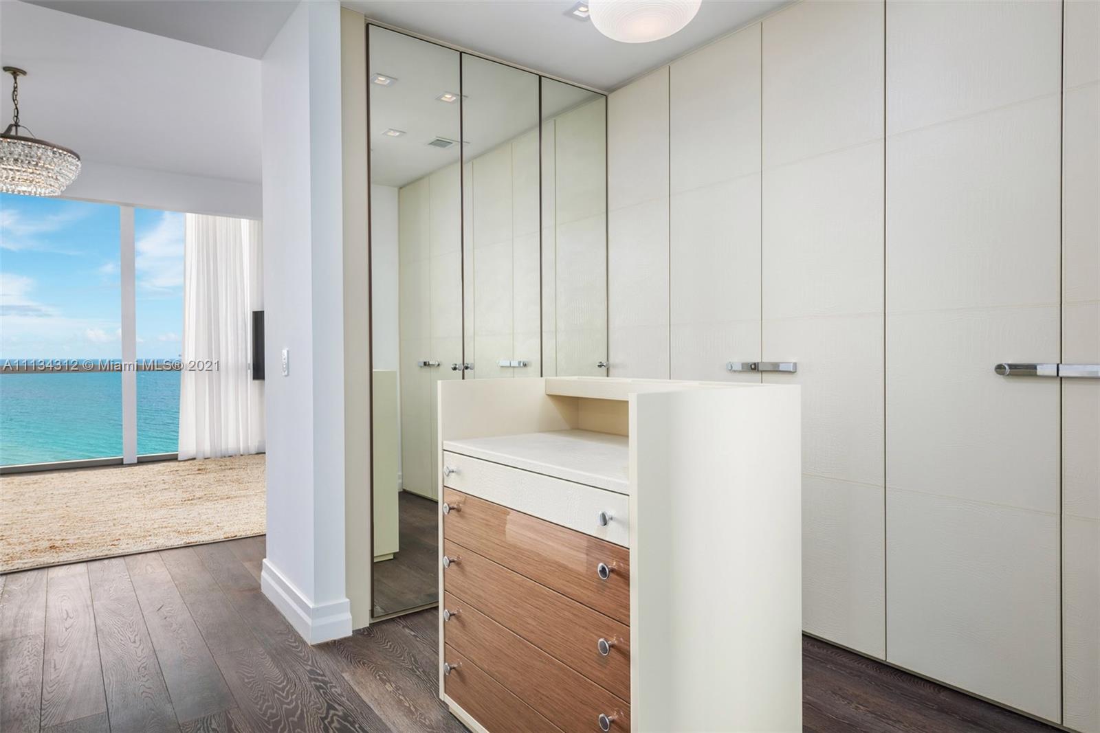 17749 COLLINS AVENUE COND - Residential