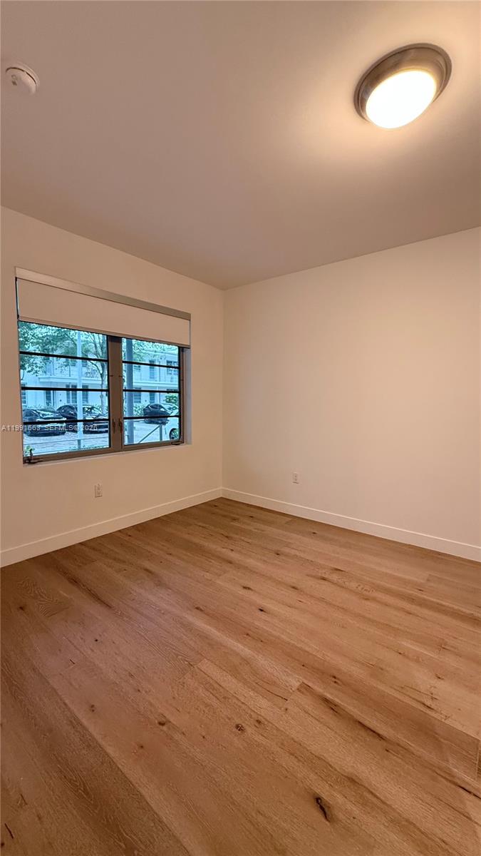MID GOLF SUB - Residential Lease