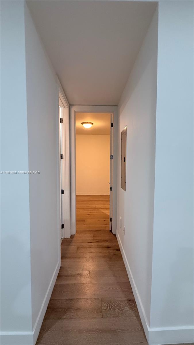 MID GOLF SUB - Residential Lease