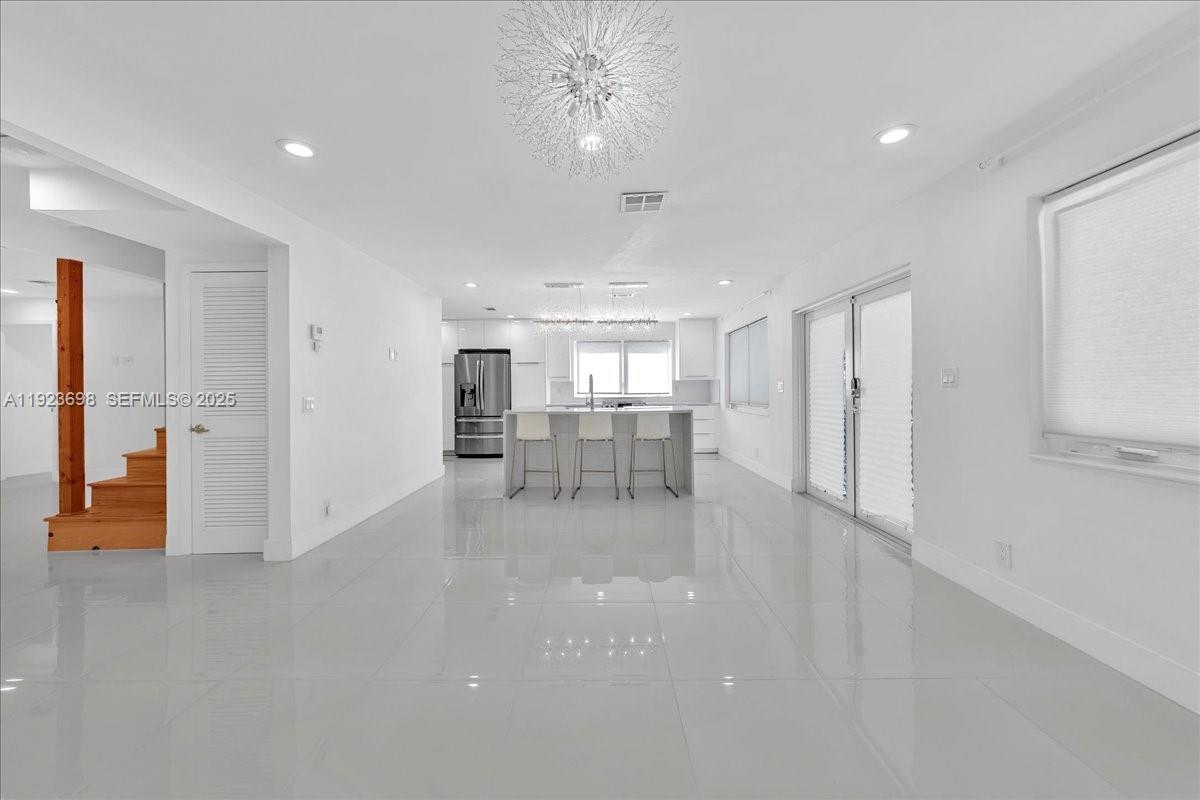 HOLLYWOOD CENTRAL BEACH - Residential Lease