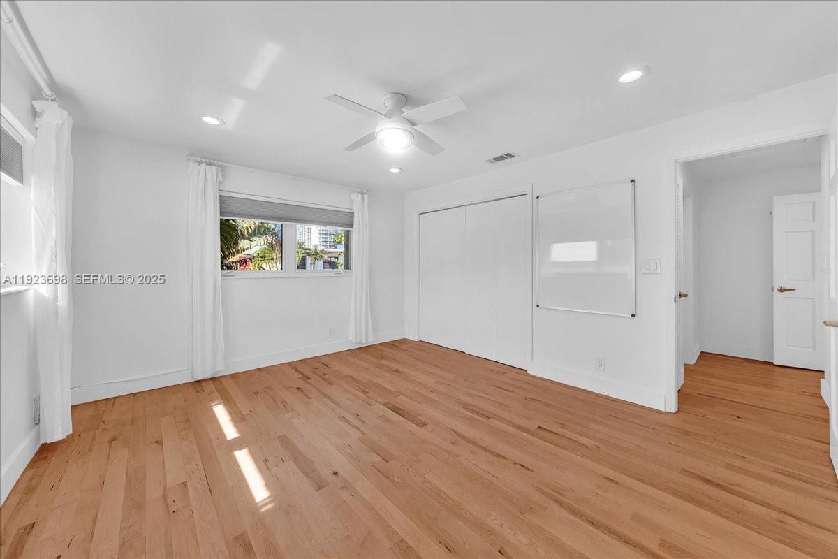 HOLLYWOOD CENTRAL BEACH - Residential Lease