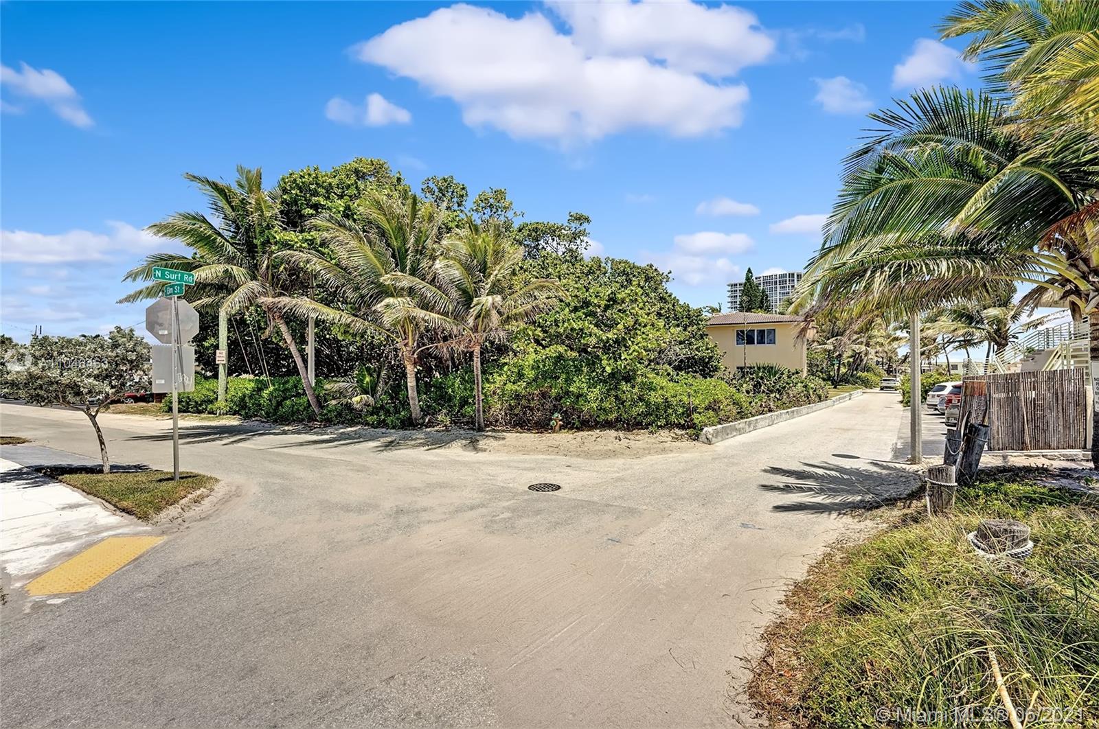 HOLLYWOOD CENTRAL REACH - Residential