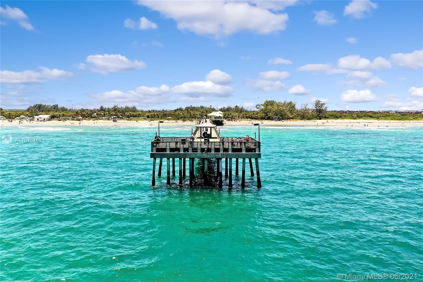 HOLLYWOOD CENTRAL REACH - Residential