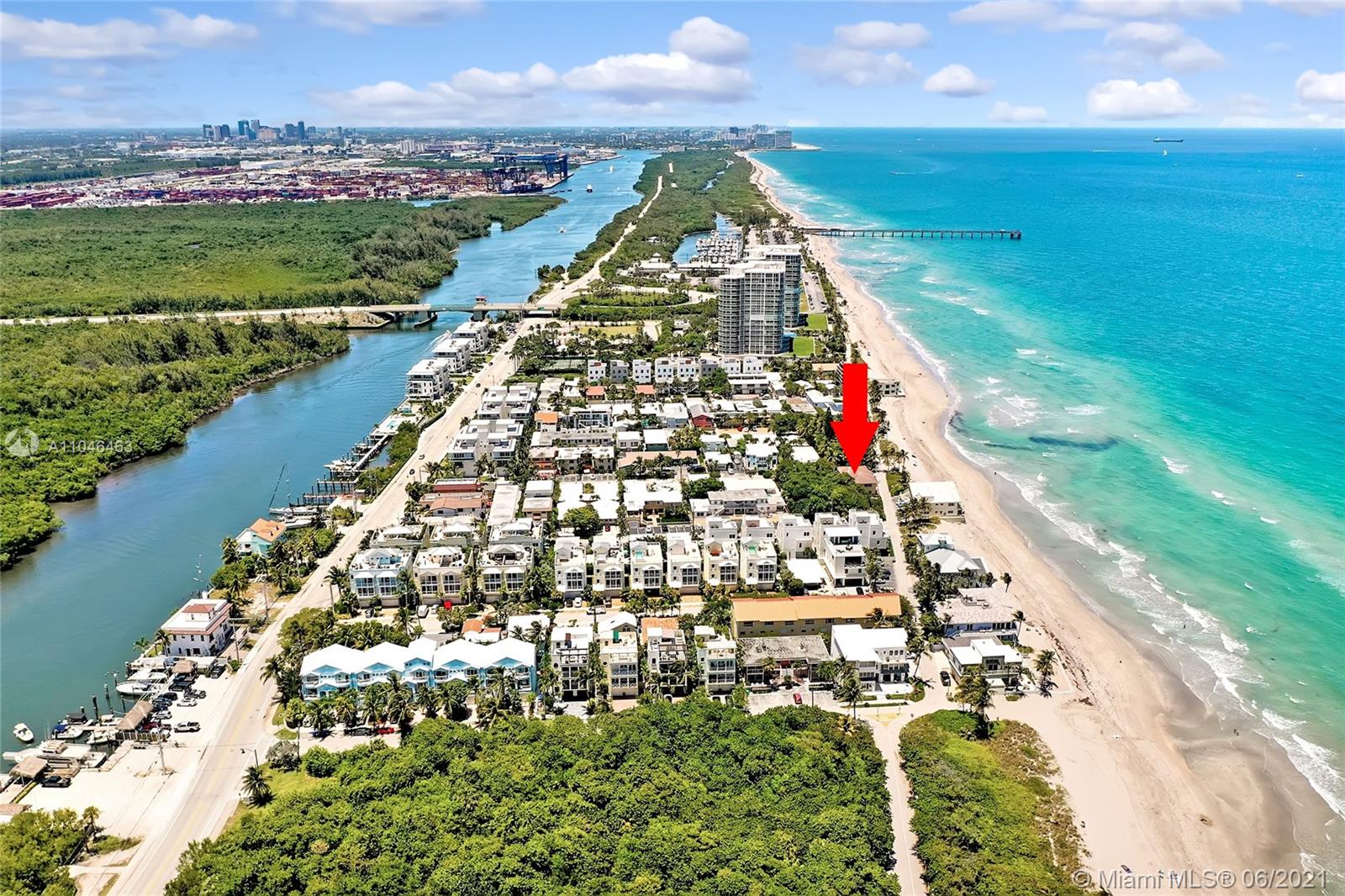 HOLLYWOOD CENTRAL REACH - Residential