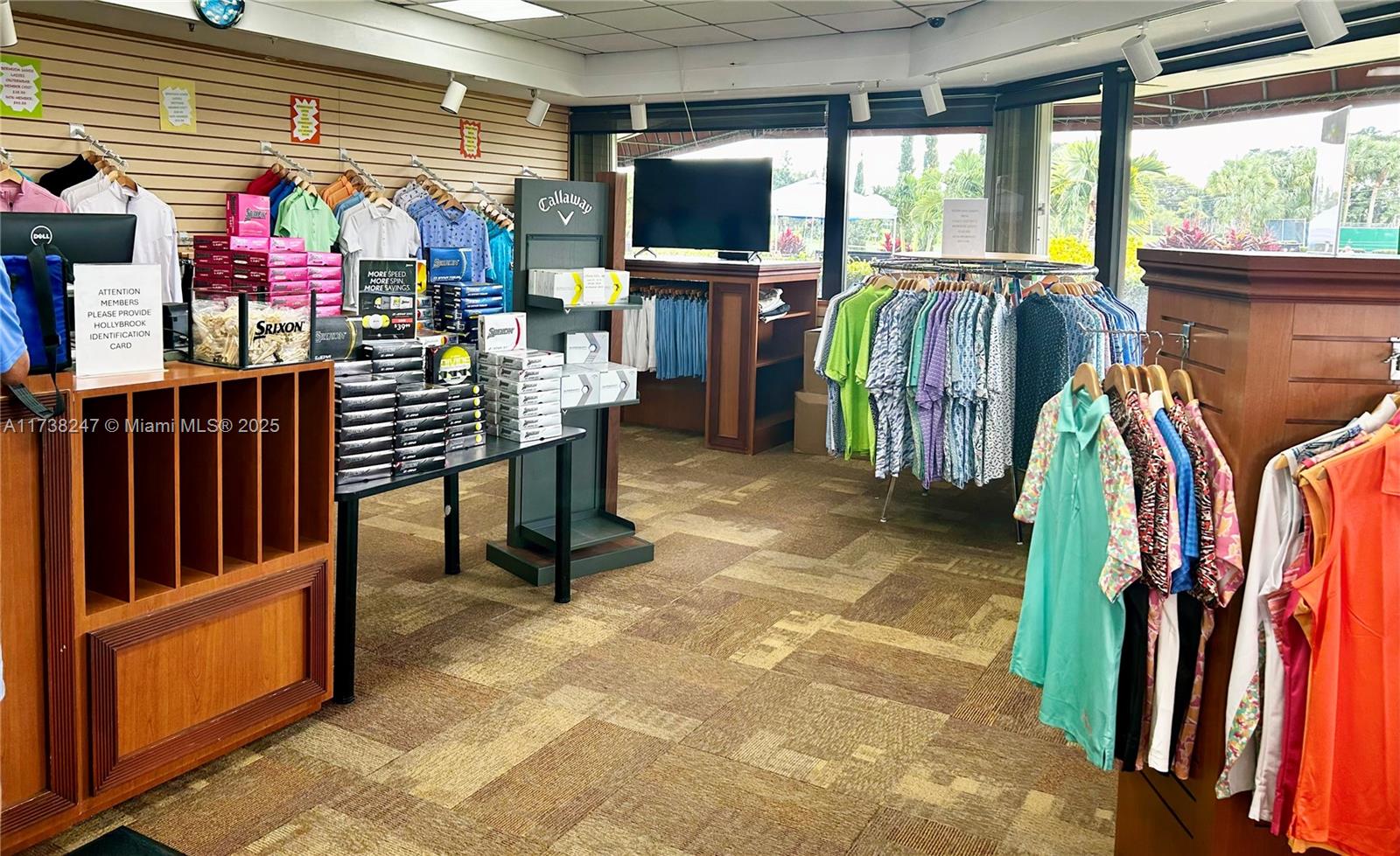 HOLLYBROOK GOLF AND - Residential