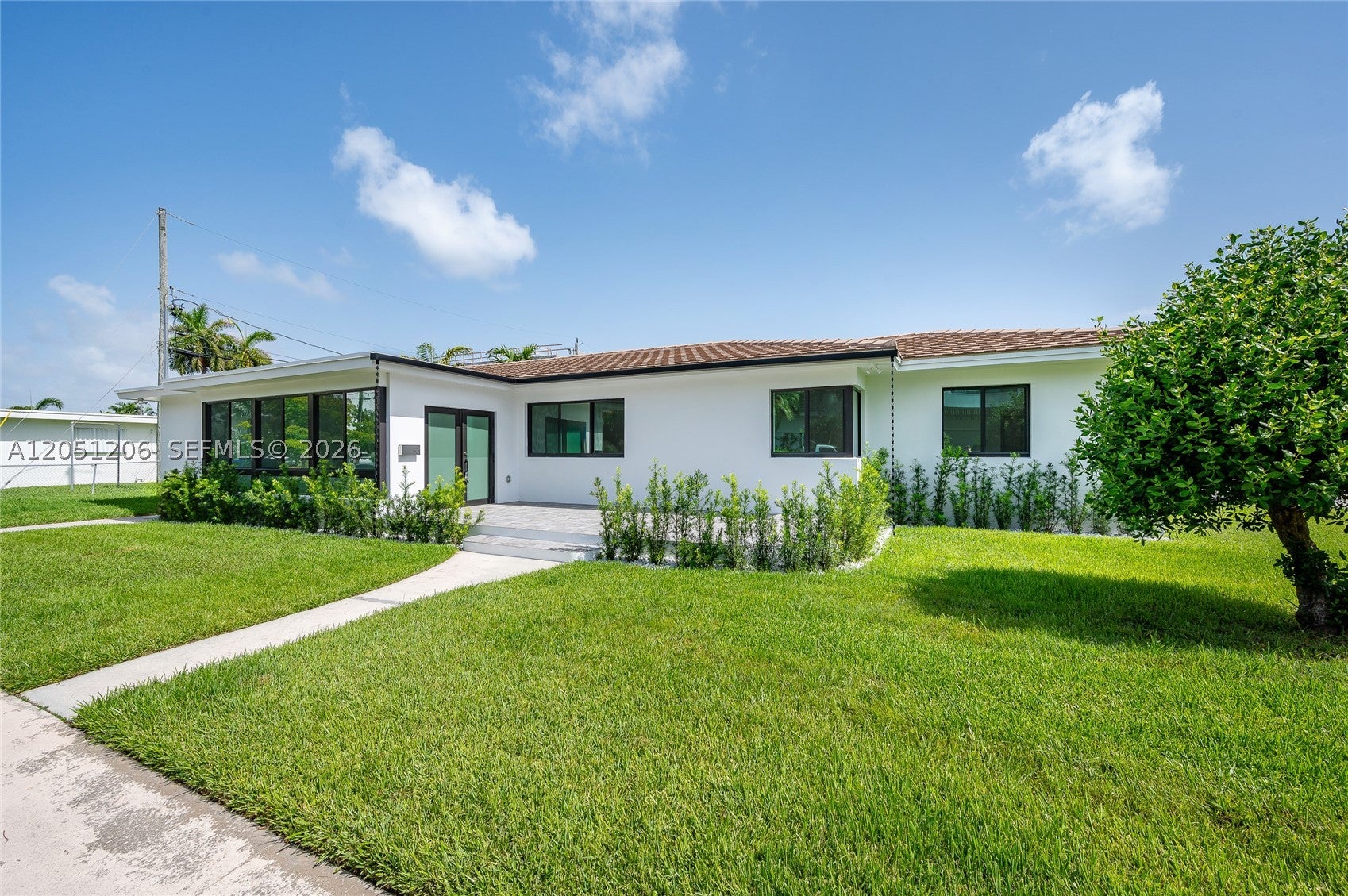 Photo 1 of 49 — 1621 S Treasure Dr, North Bay Village, FL 33141