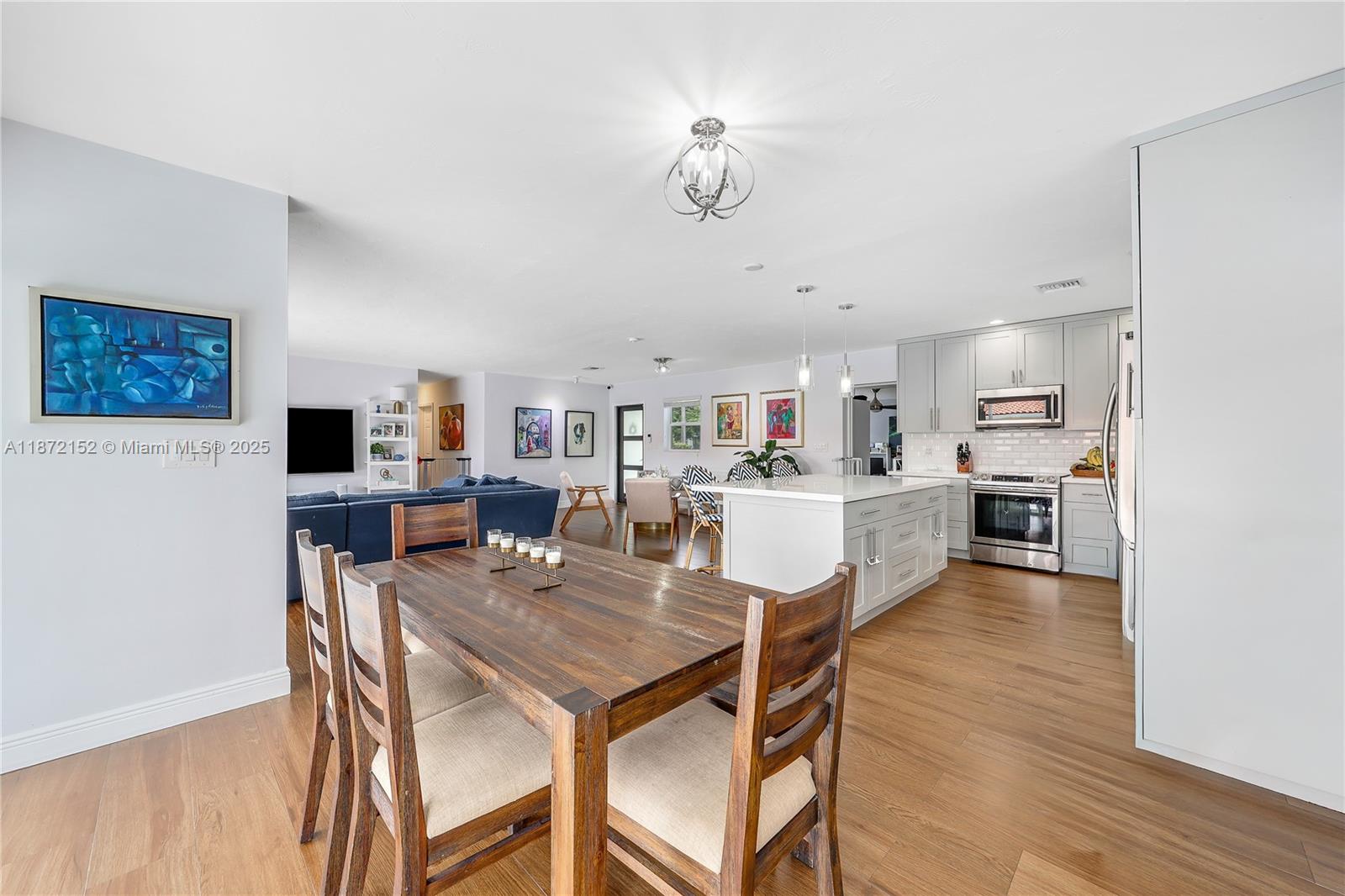 DARLINGTON MANOR - Residential