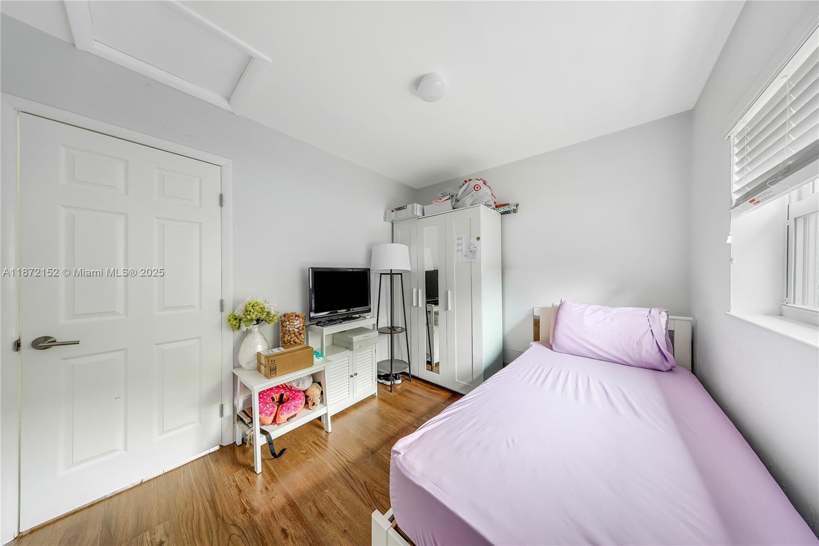 DARLINGTON MANOR - Residential