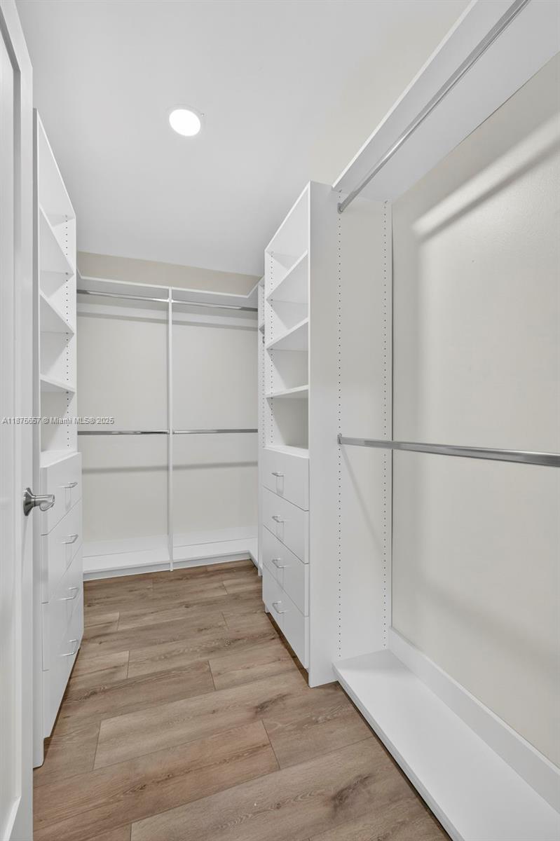 LEXINGTON GREEN CONDO - Residential