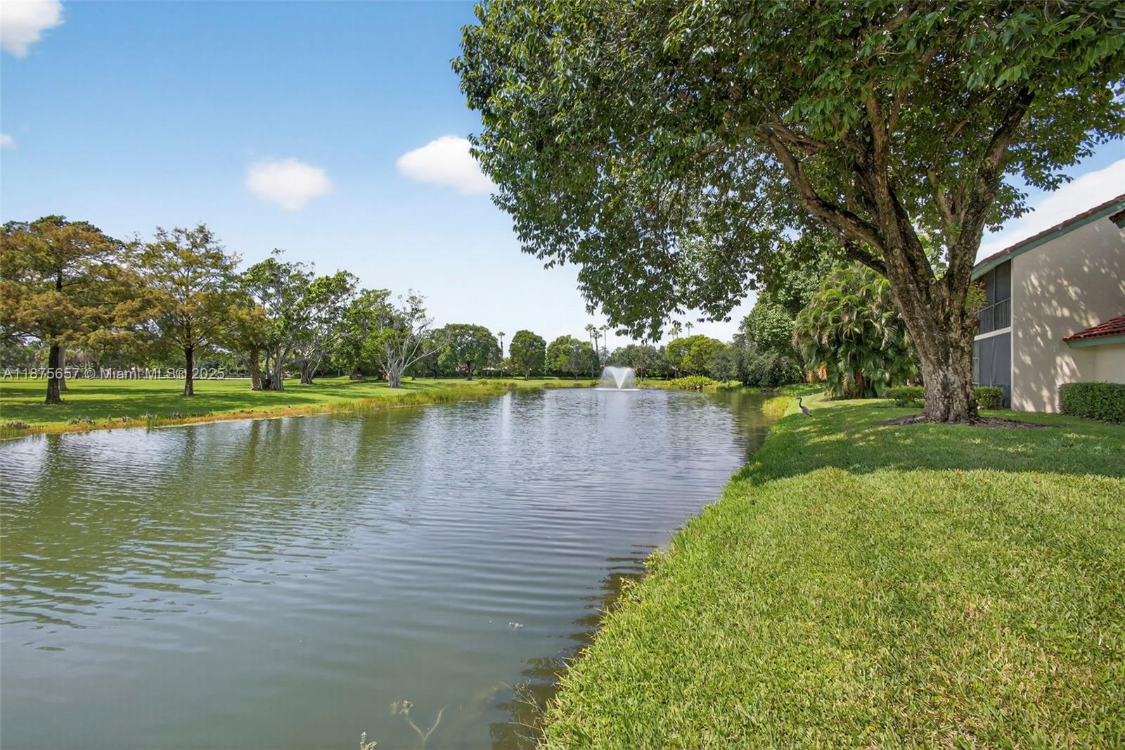 LEXINGTON GREEN CONDO - Residential