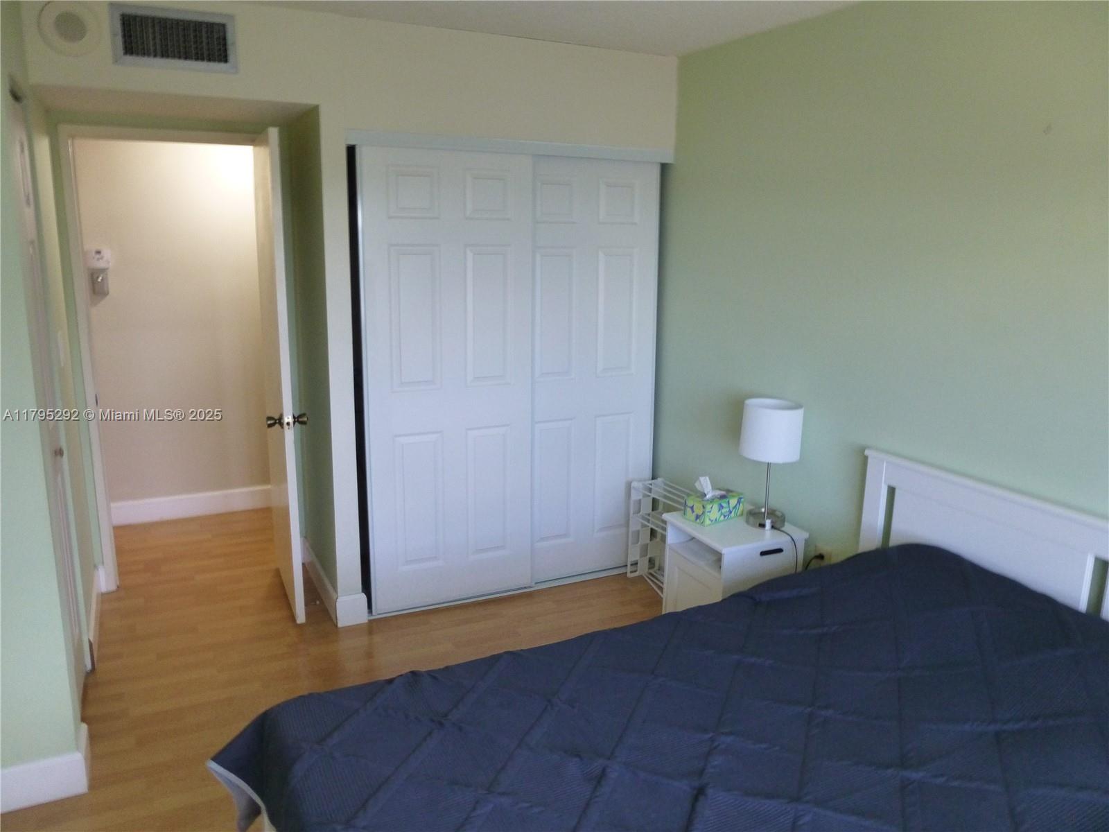 ADMIRALS PORT CONDO WEST - Residential