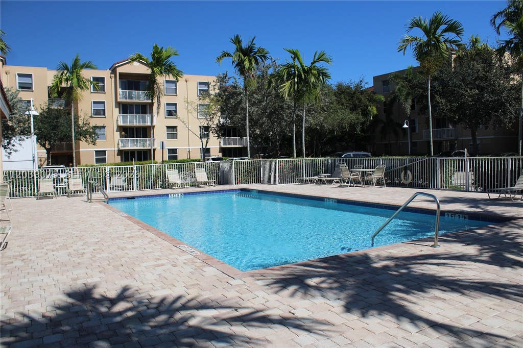 Photo of 519 E Sheridan St #1082, Dania Beach, FL 33004 (MLS # A12039073)