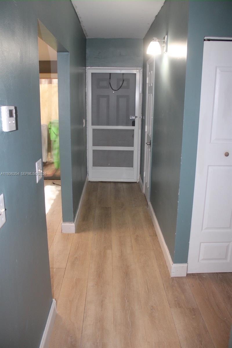 SPRINGTREE LAKES - Residential