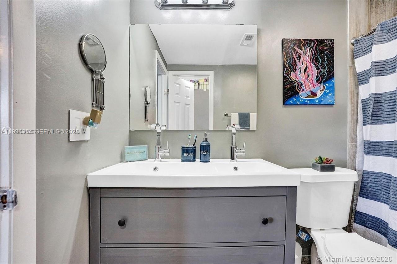 SPRINGTREE LAKES - Residential