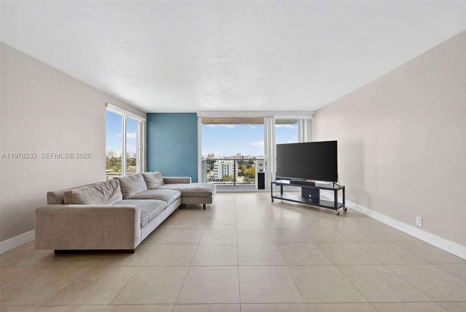 Mirador 1000 - Residential