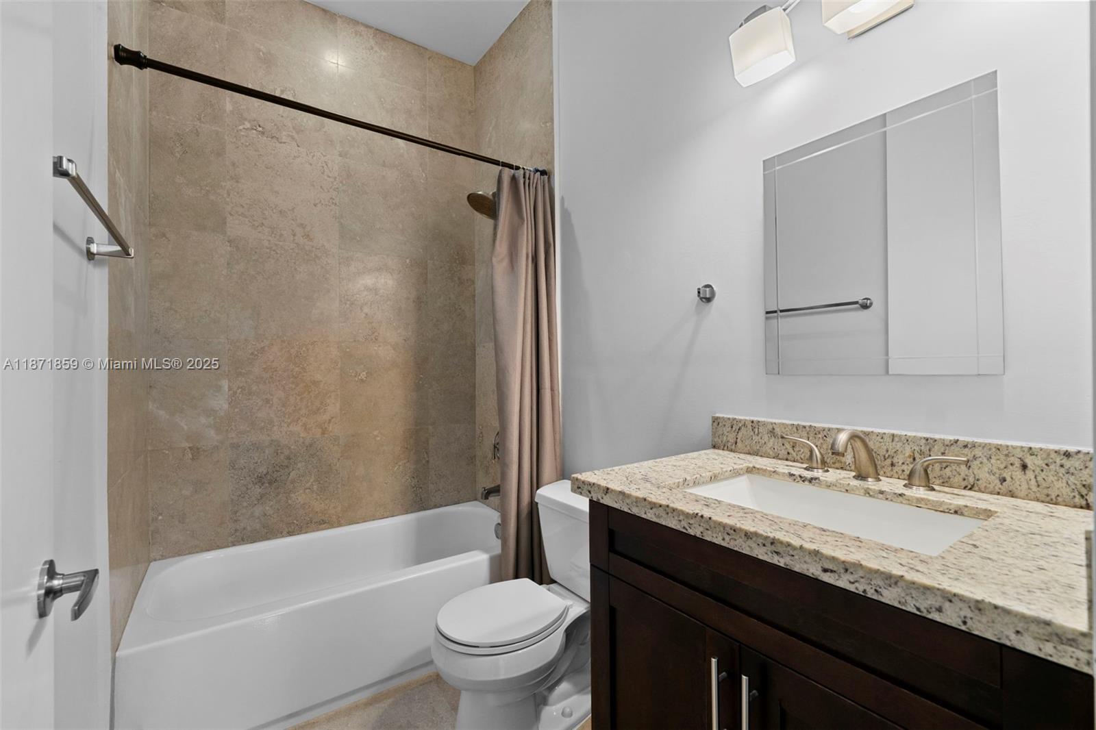 CORNER VIEW TOWNHOMES AT - Residential