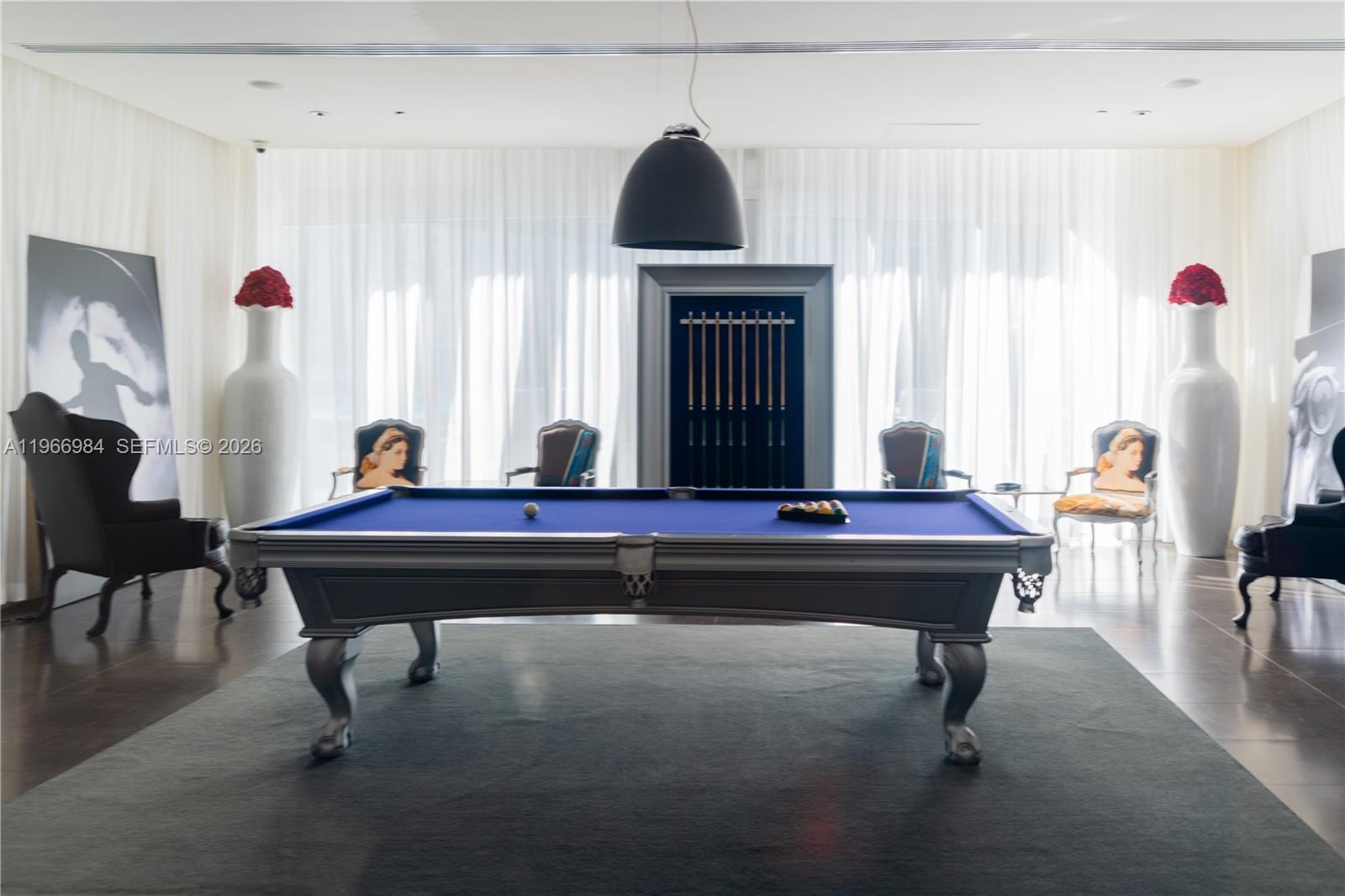 ICONBRICKELL CONDO NO 1 - Residential