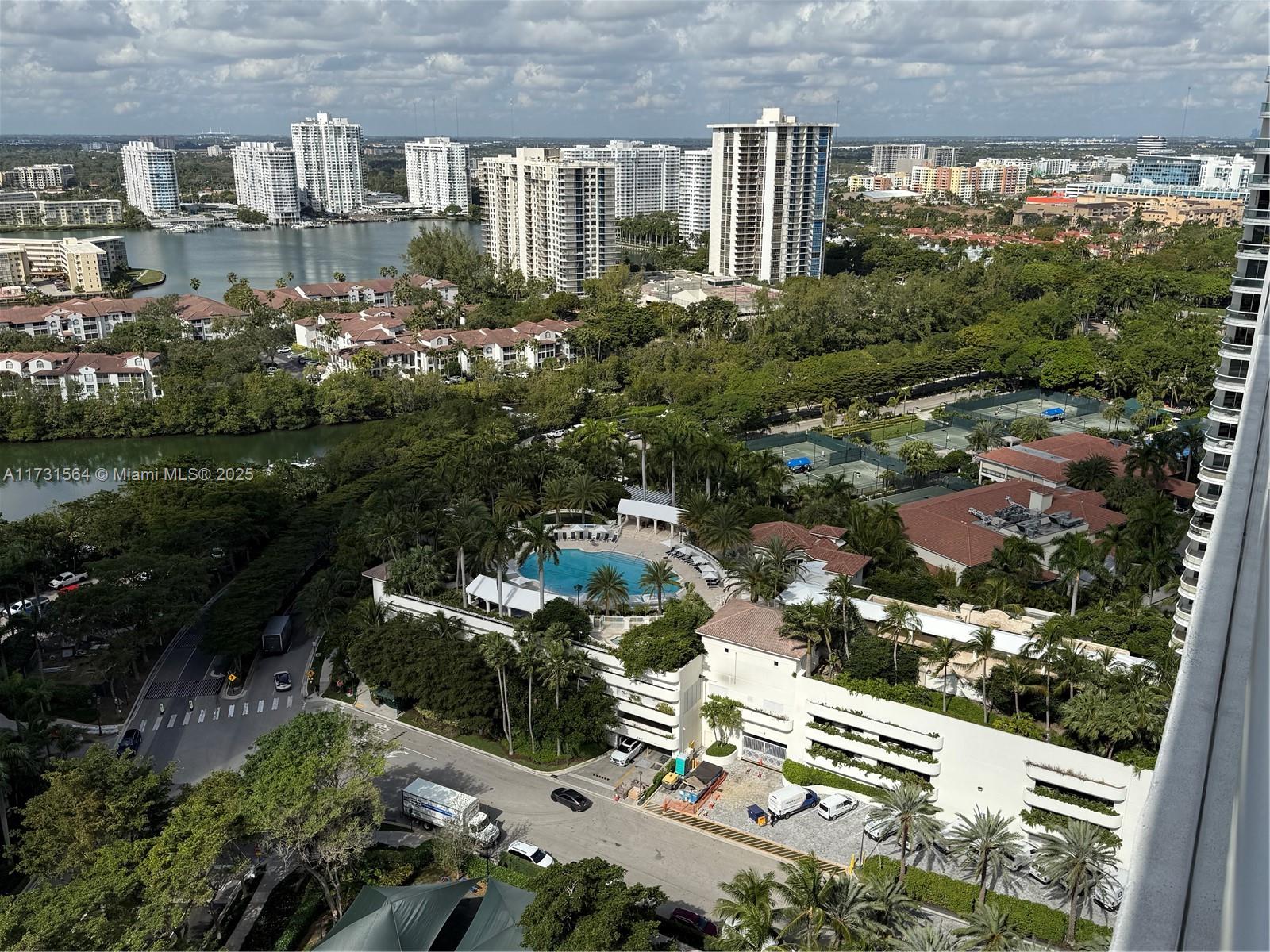 WILLIAMS ISLAND - Residential