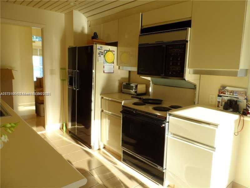 WILLIAMS ISLAND - Residential