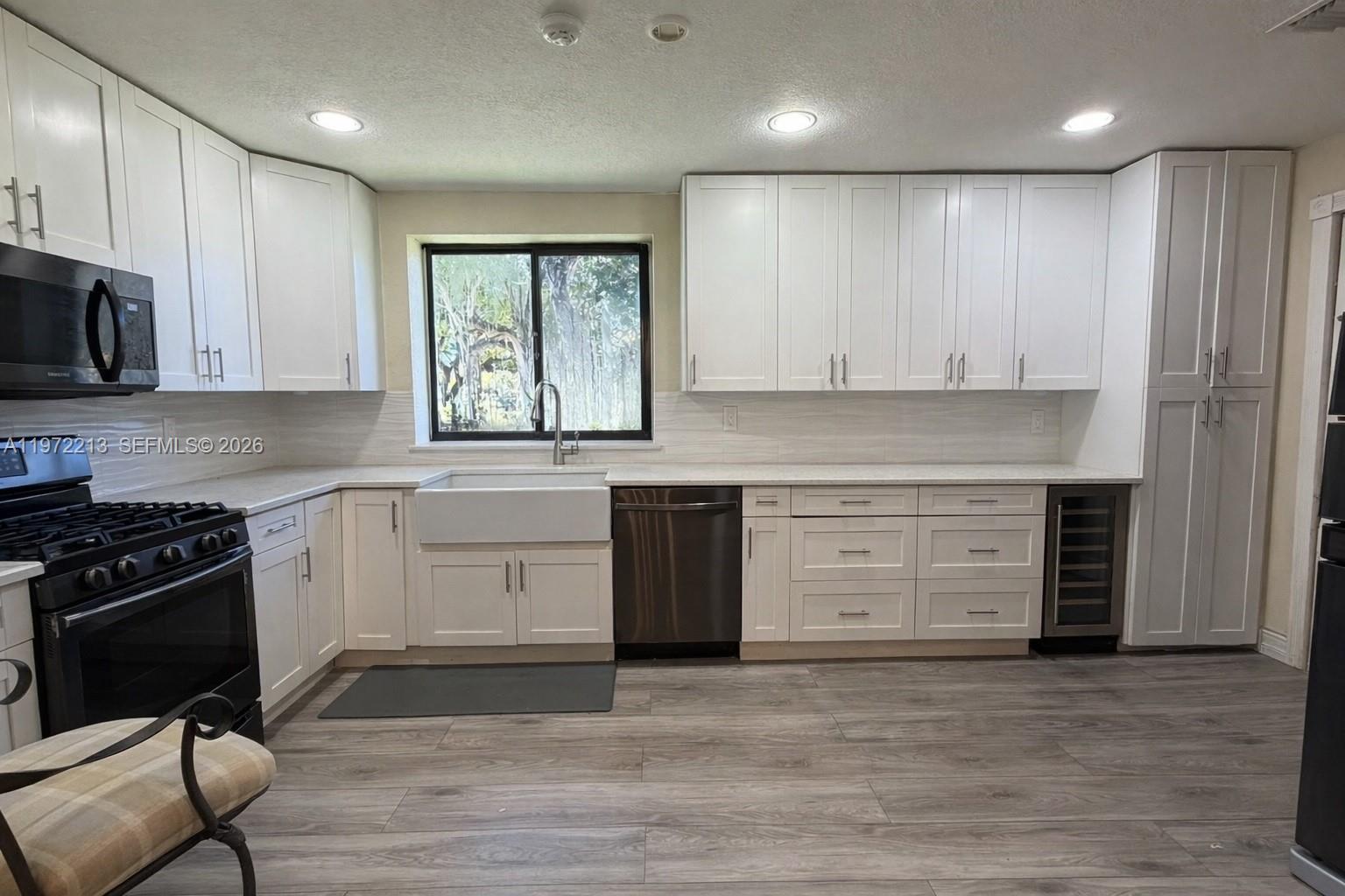 BEACH VIEW ADDN - Residential