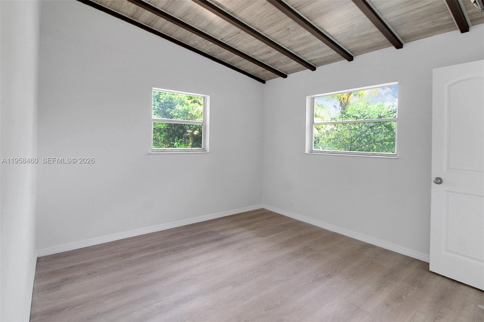 LAUDERDALE MANORS AMD PLA - Residential