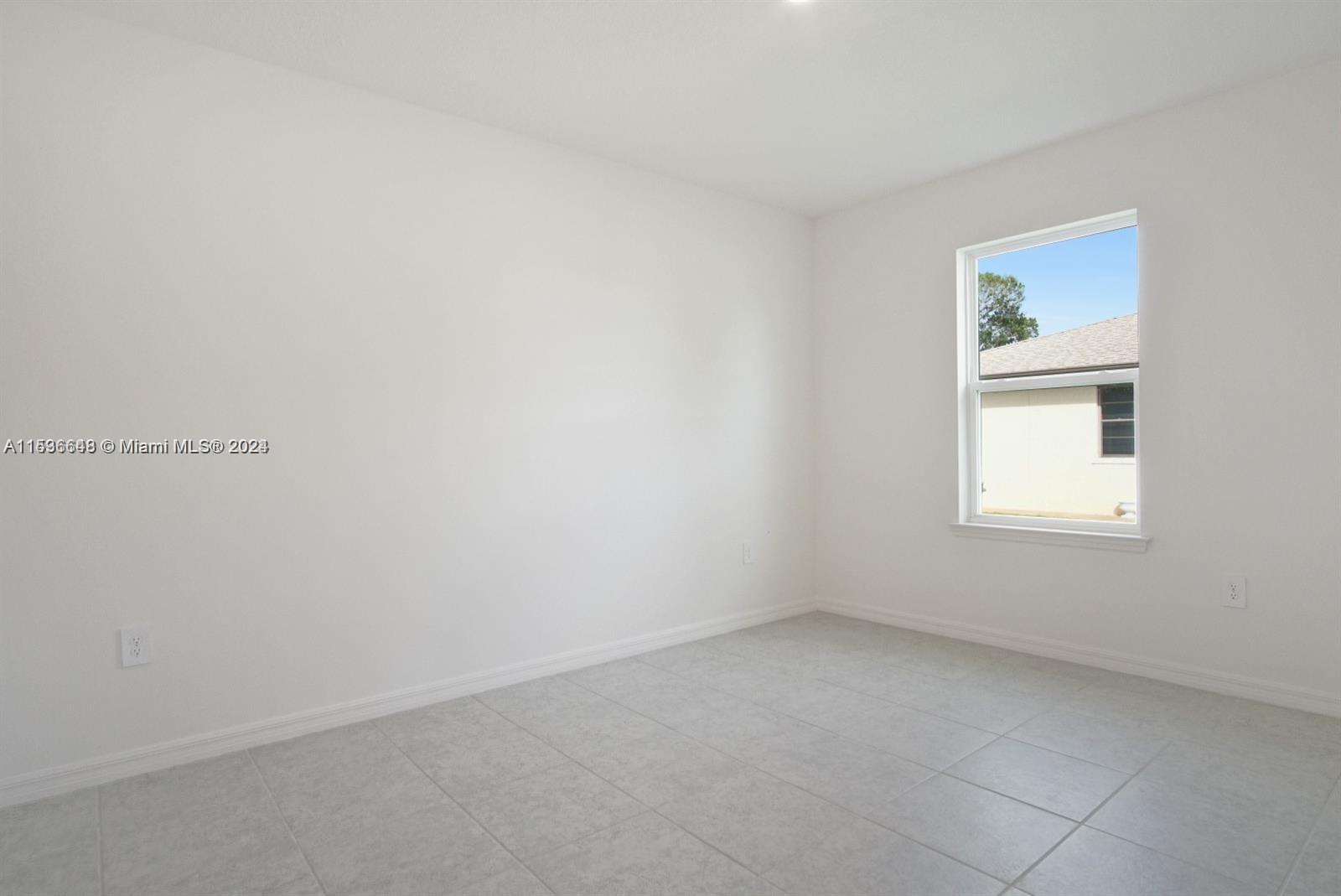 PORT ST LUCIE SECTION 10 - Residential Lease
