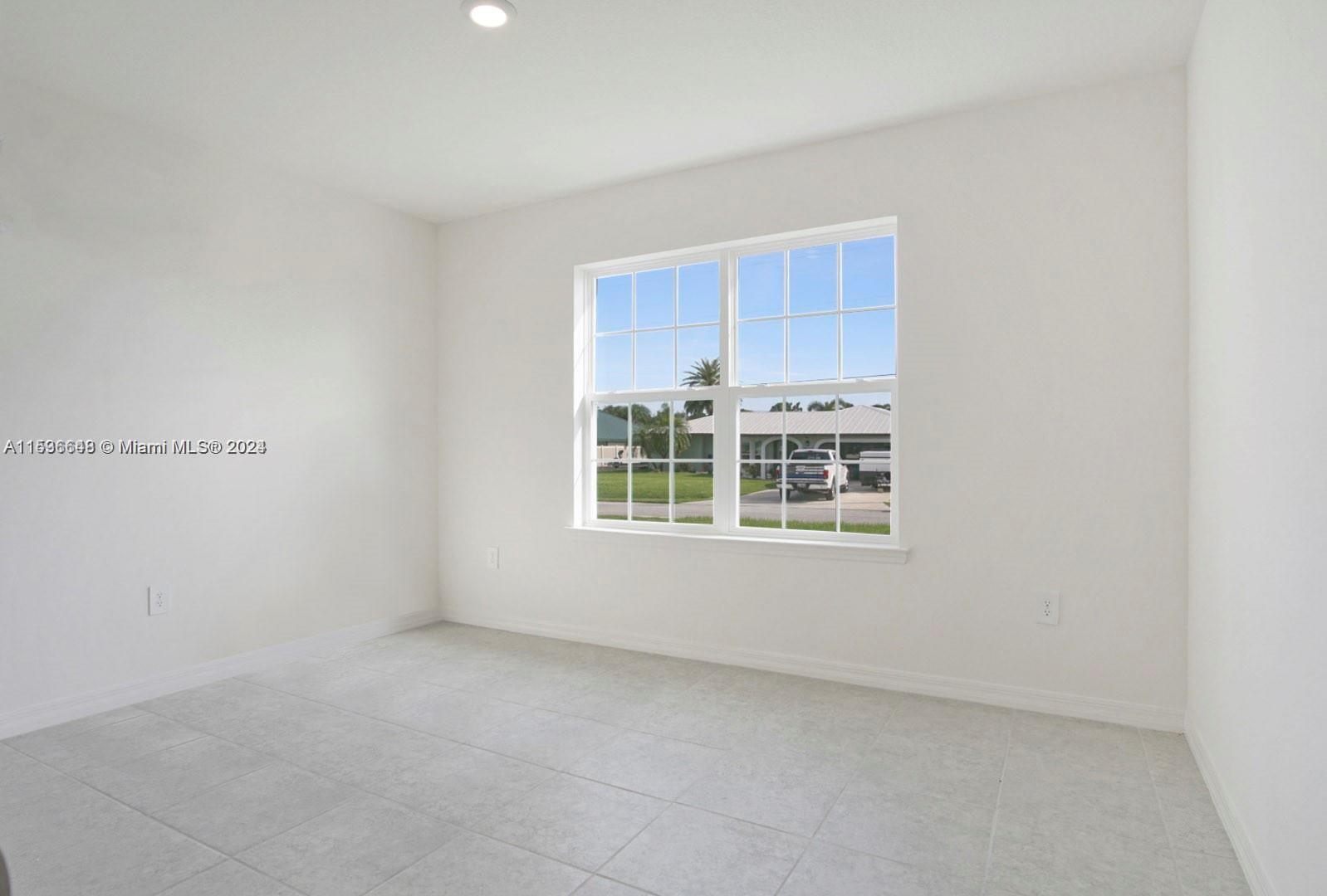 PORT ST LUCIE SECTION 10 - Residential Lease