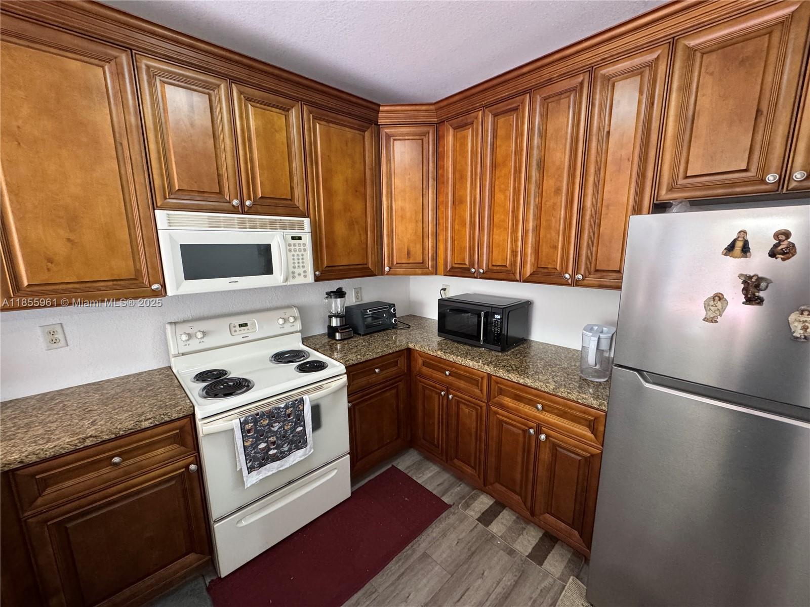 GRAND LAKES PHASE I - Residential