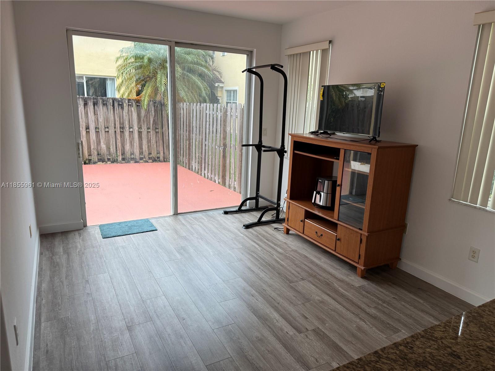 GRAND LAKES PHASE I - Residential