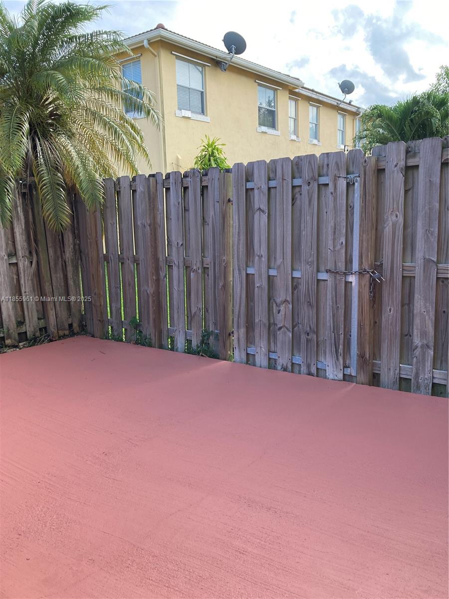 GRAND LAKES PHASE I - Residential