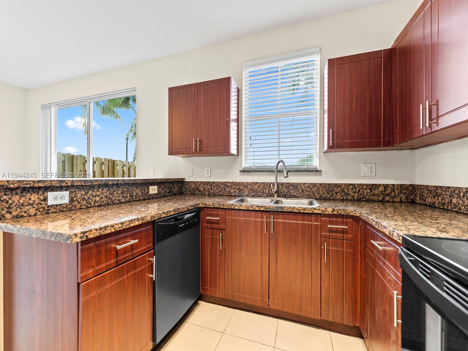 KEYS GARDEN - Residential