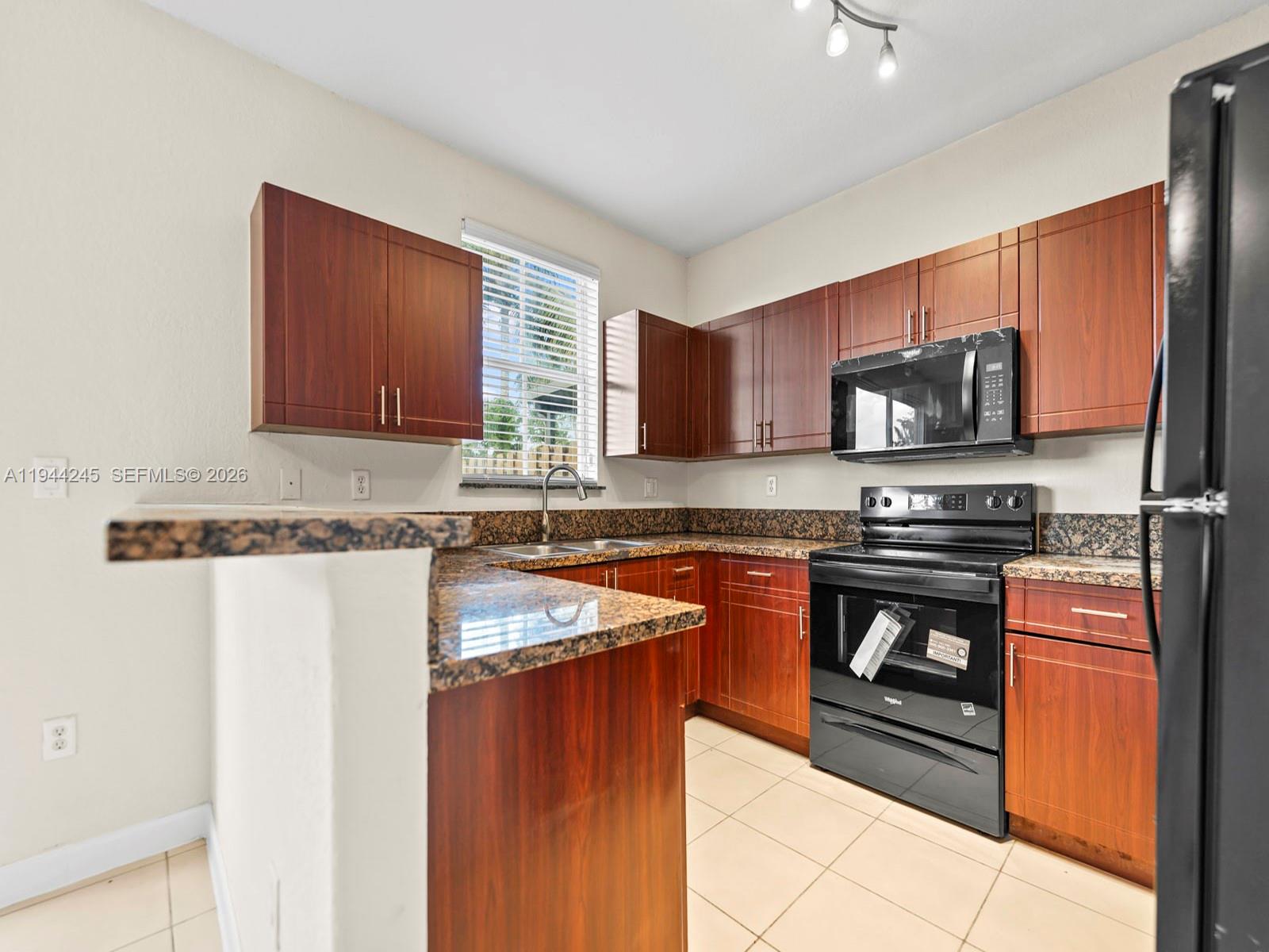 KEYS GARDEN - Residential