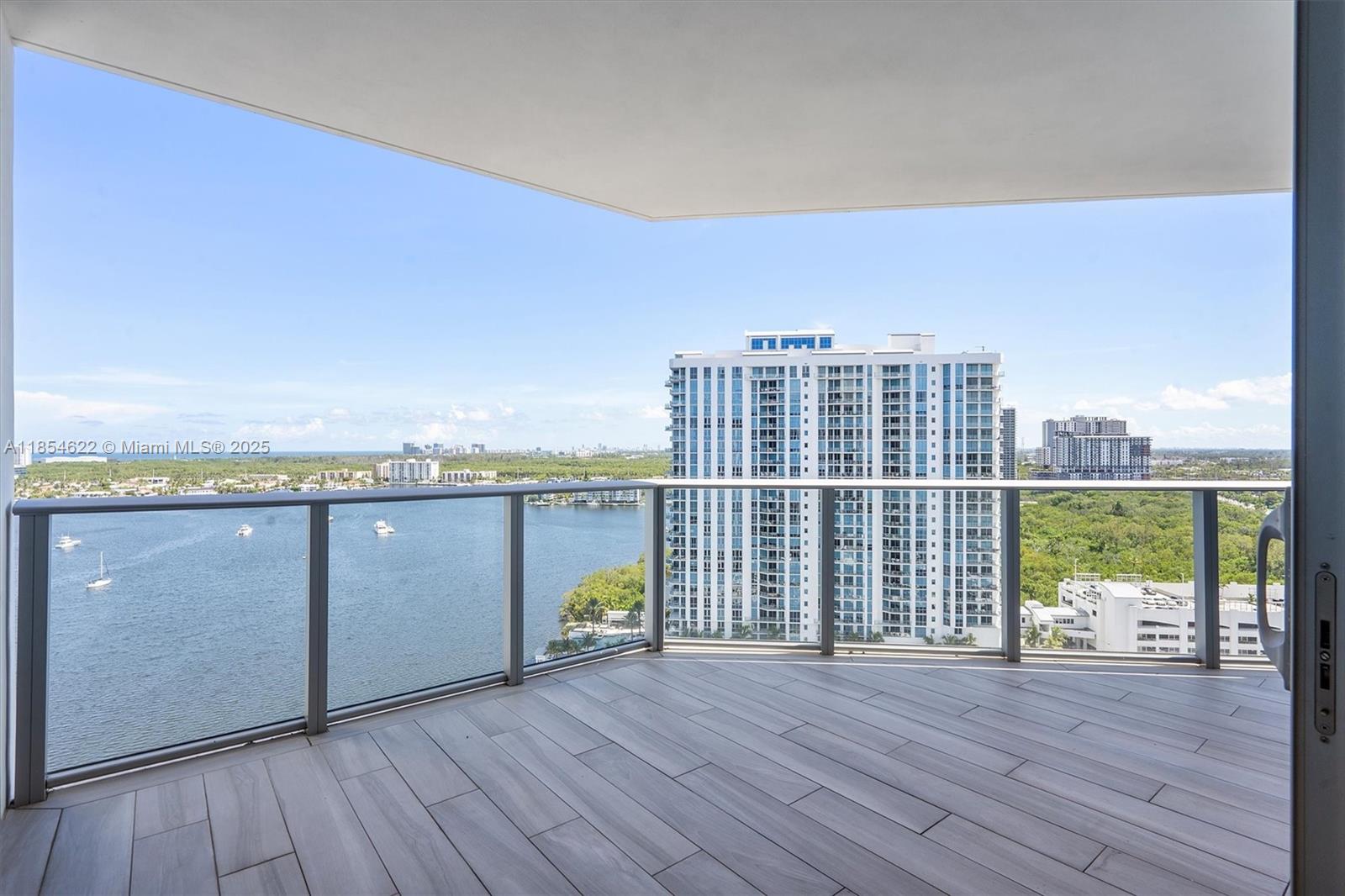 17301 Biscayne Blvd 1907