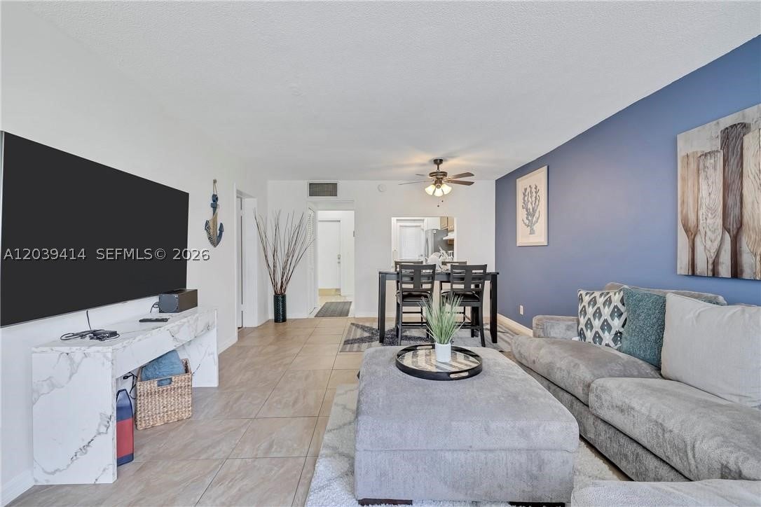4025 N Federal Hwy