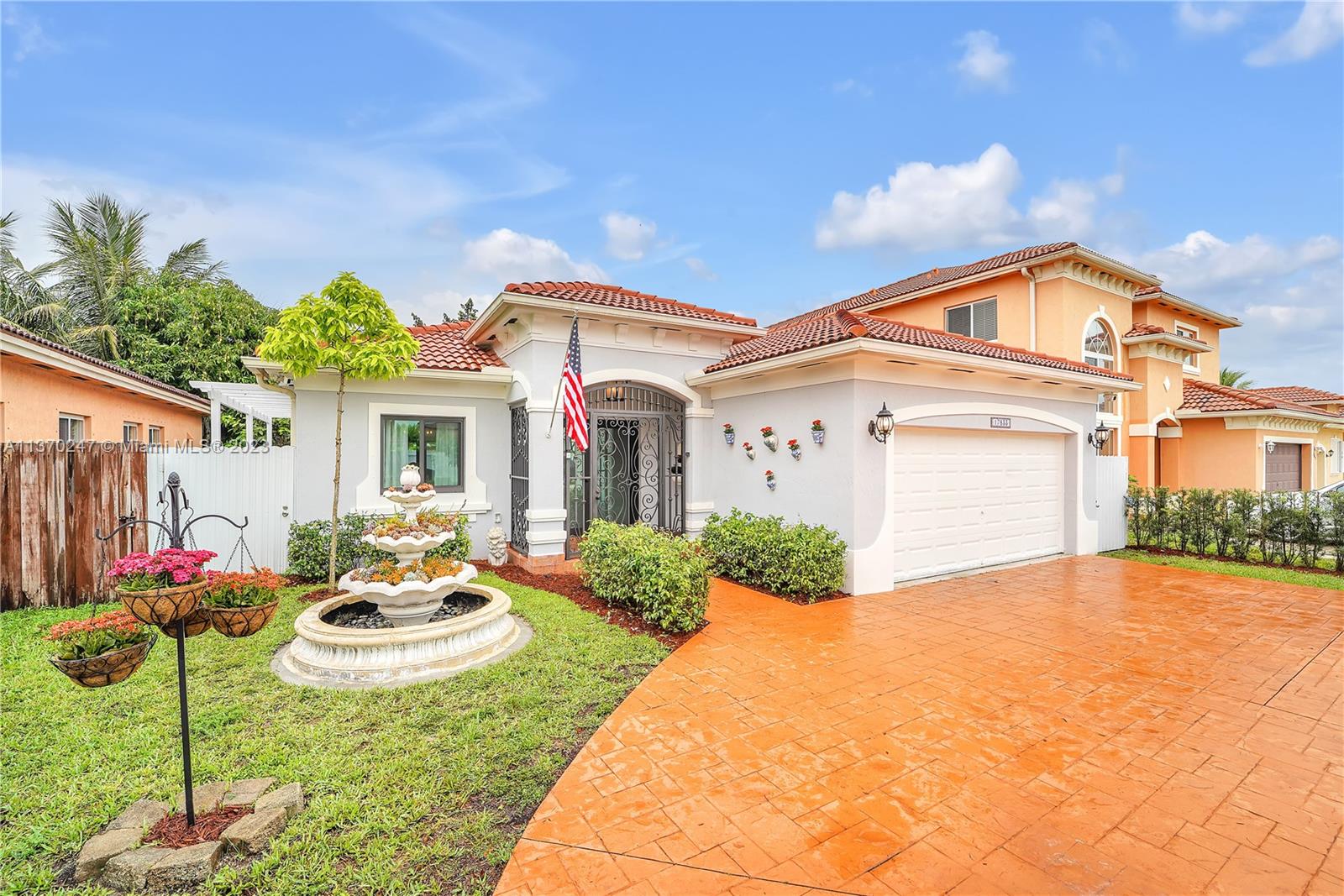 JEANNIE FOREST - Residential