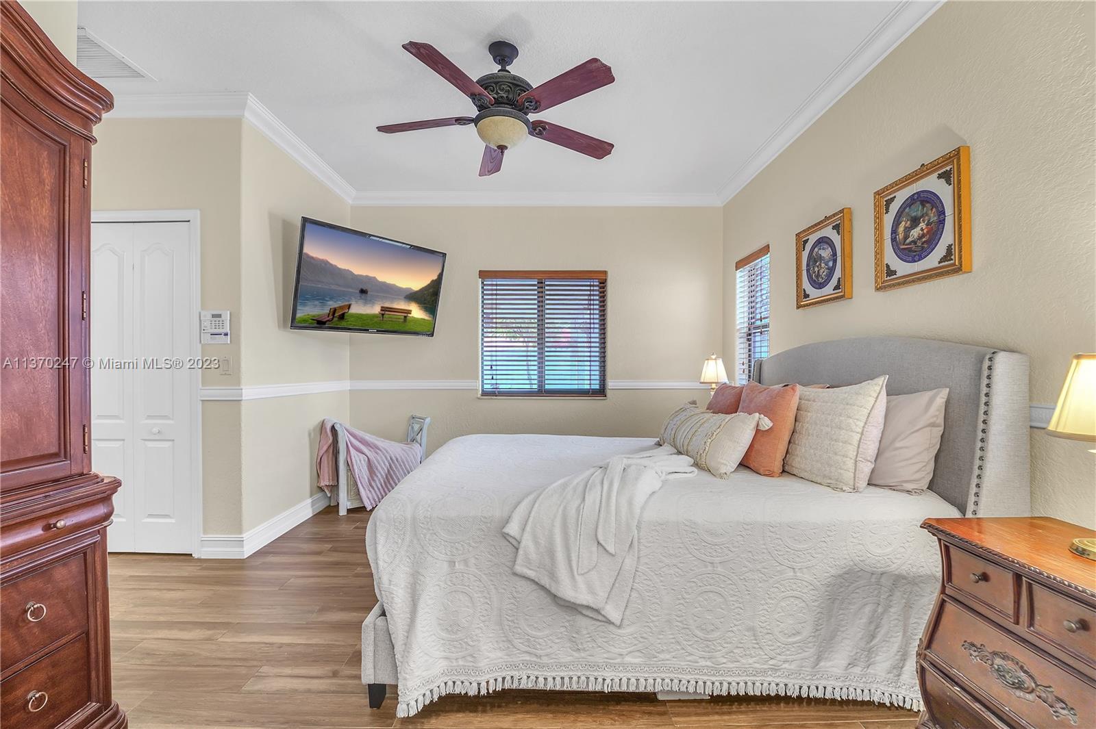 JEANNIE FOREST - Residential