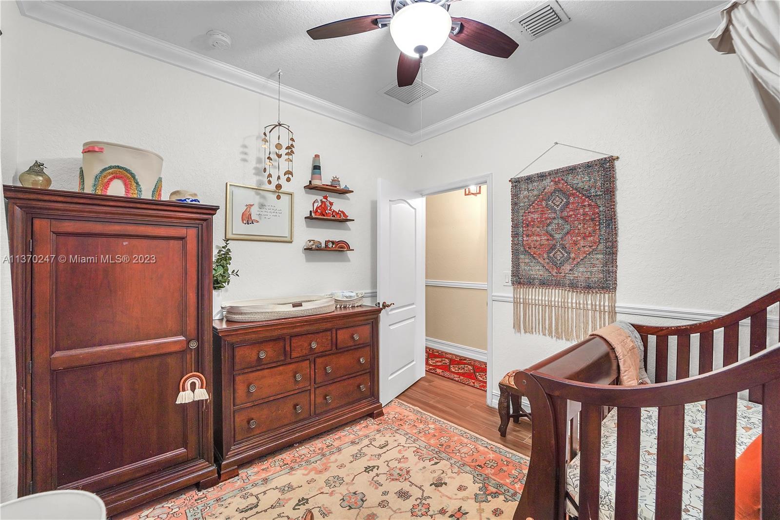 JEANNIE FOREST - Residential