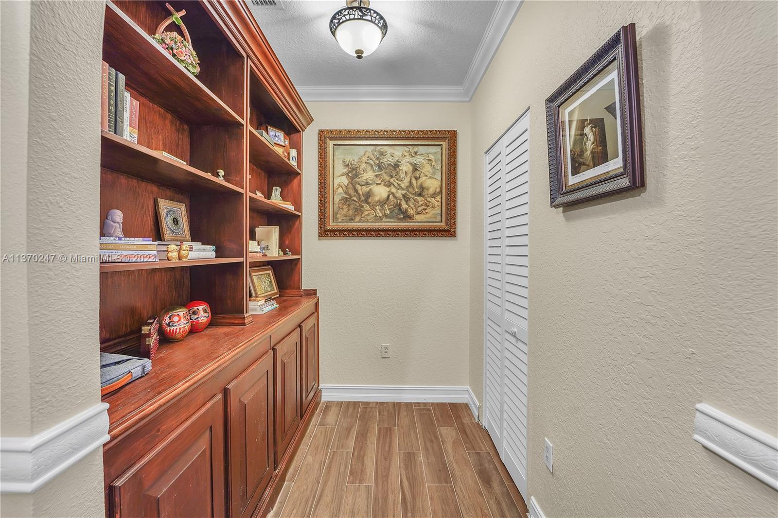 JEANNIE FOREST - Residential